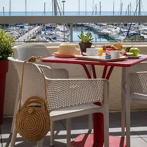 Hotel Ibis Budget Bord De, Menton